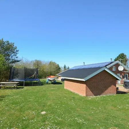 Vakantiehuis Ocean Front In With Sauna Spottrup