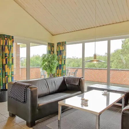 Ocean Front In With Sauna *