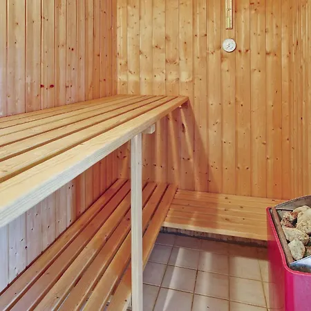 Сasa de vacaciones Ocean Front In With Sauna